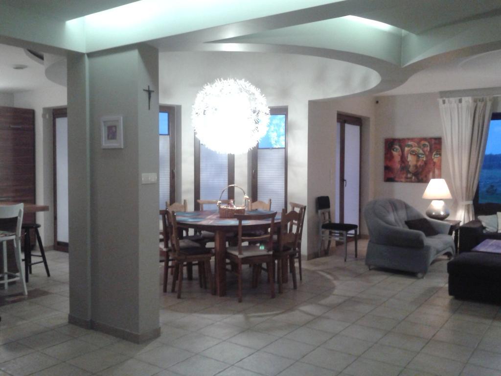 Villa Dom Przy Kociej Gorze Krzczen Exterior foto